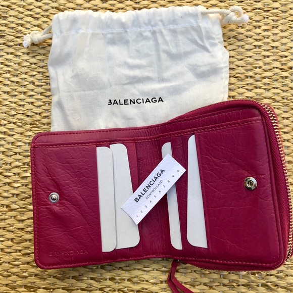 Balenciaga Classic Compact Zip Wallet - Picture 2 of 7